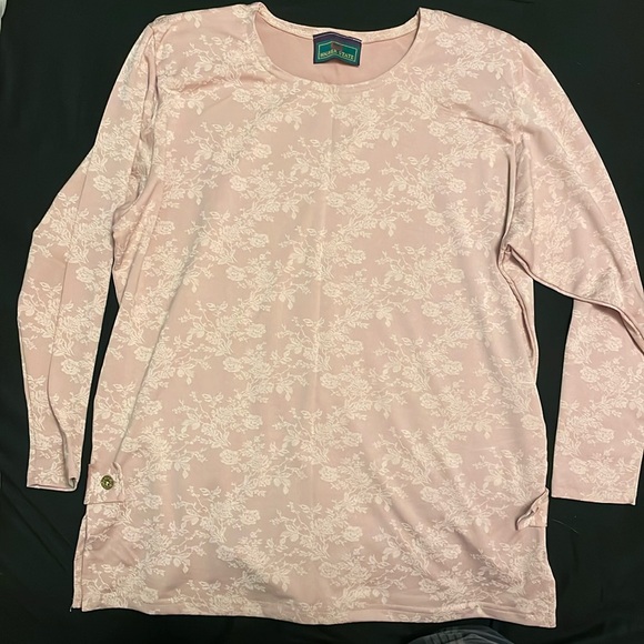 Higher Estate Pink Long Sleeve Blouse with rose print - Picture 1 of 6